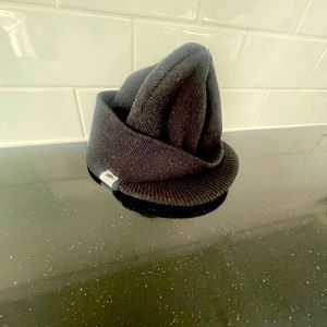 George hats black visored beanie